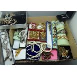 A collection of costume jewellery