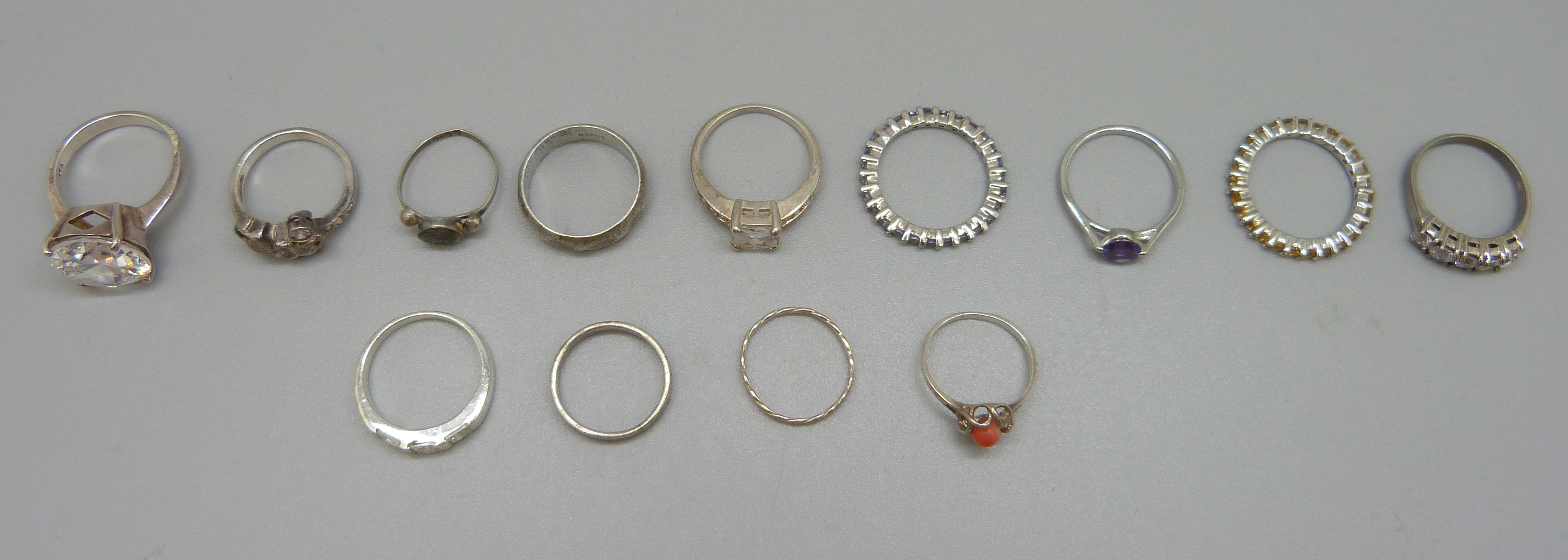 Nine silver rings and four other rings - Image 2 of 2