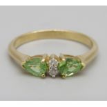 A 9ct gold ring set with green and white stones, 1.8g, N