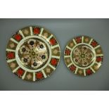 A Royal Crown Derby pattern plate, 21.5cm, and 1128 pattern Old Imari side plate, 16cm