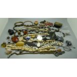 A collection of vintage jewellery, etc., including a Delft brooch, a pendant set with resin
