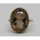 A 9ct gold, smoky quartz ring, 3.8g, O