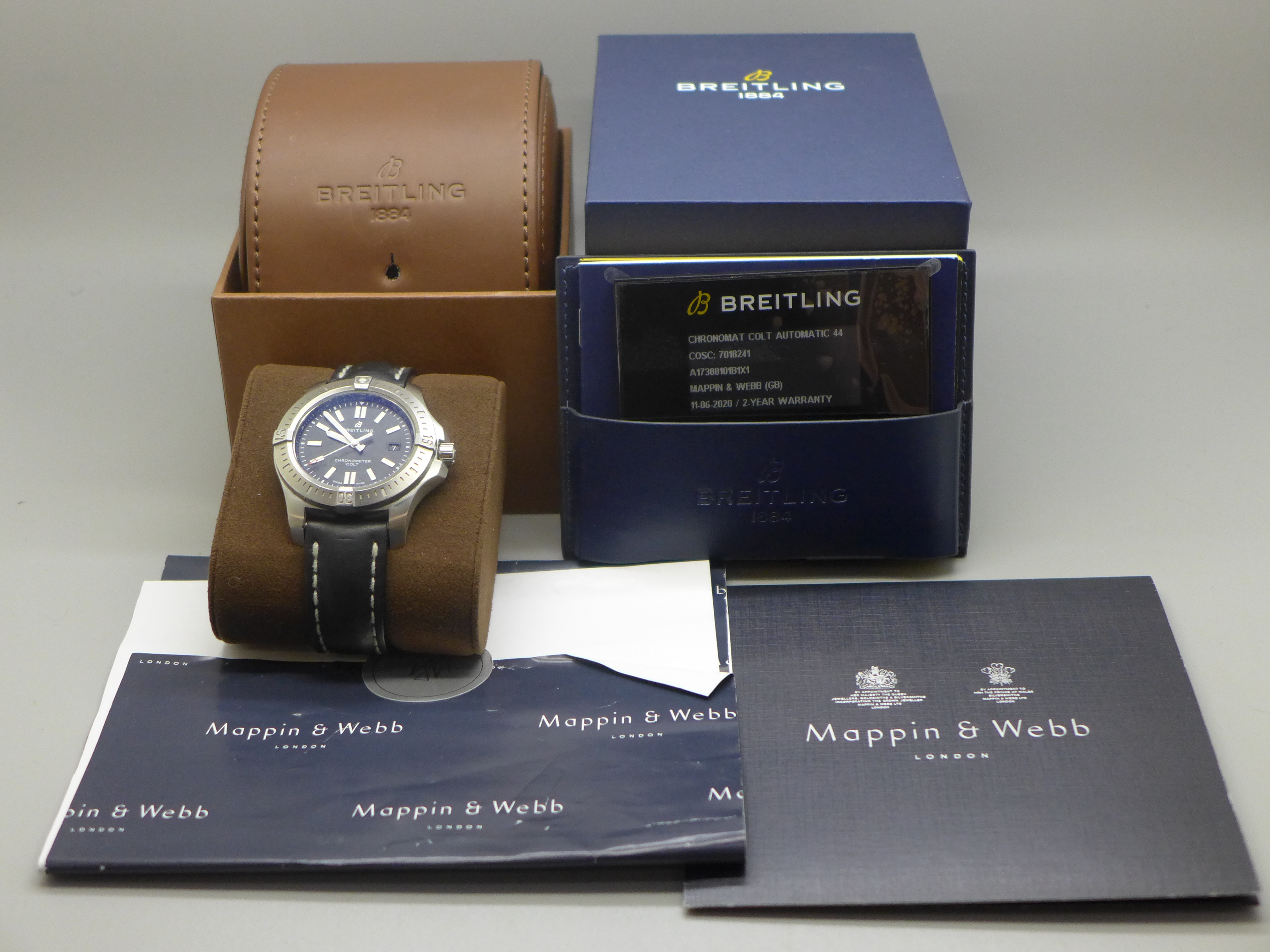 A Breitling Chronometer Colt wristwatch, boxed with papers, the case back numbered A17388 and - Image 10 of 10