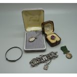 A vintage cluster ring, size M, a locket and chain, a bangle, etc.
