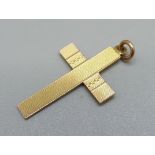 A 9ct gold cross pendant, 1.8g