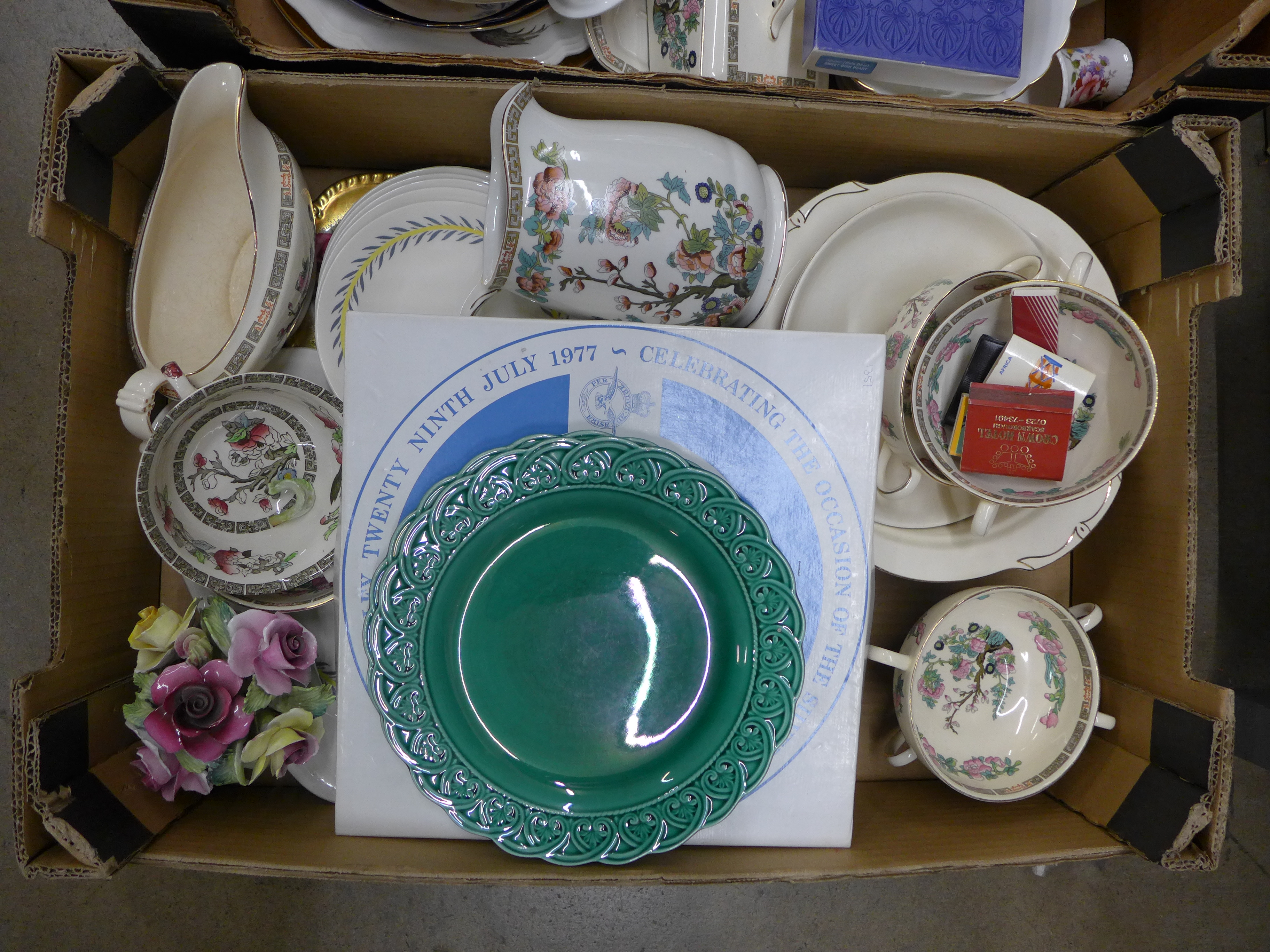 Four boxes of mixed decorative china **PLEASE NOTE THIS LOT IS NOT ELIGIBLE FOR POSTING AND - Image 5 of 5