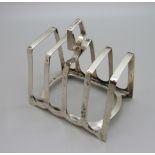 A silver toast rack, Sheffield 1918, 66g