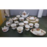 A collection of Royal Albert Old Country Roses china