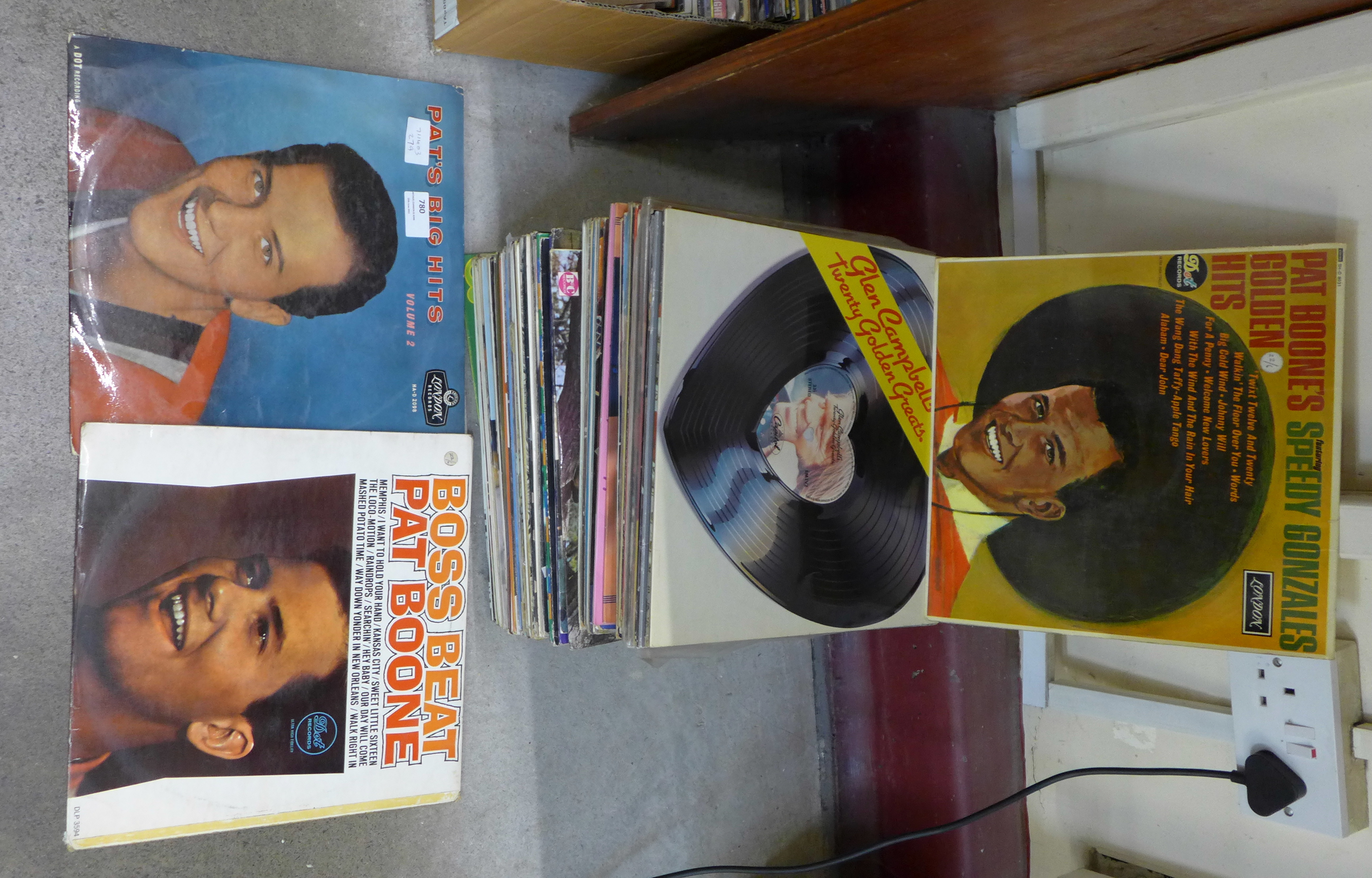 Over 70 1960's Country, Country & Western and pop LP records