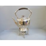 A silver spirit kettle by Elkington, Birmingham 1907, 1154g