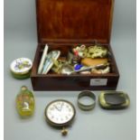 Trinket boxes, a snuff box, 8-day travel clock movement and dial, etc.