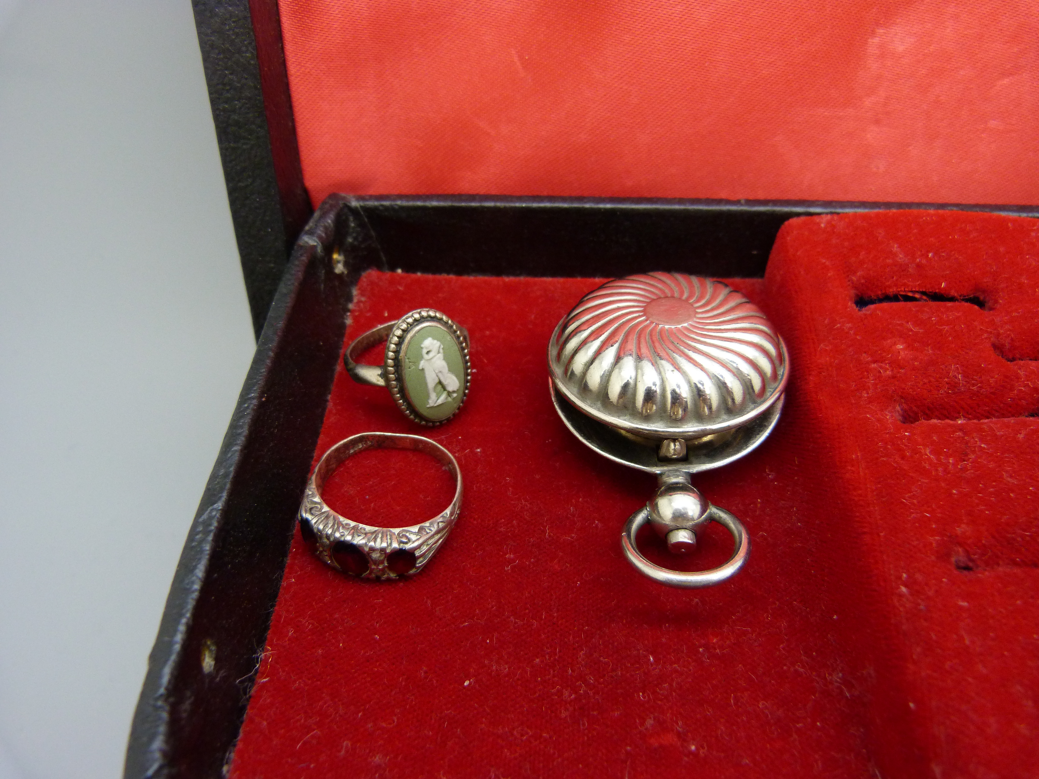 A silver buckle, three silver rings, a silver bangle, a pair of silver cufflinks, two silver heart - Image 2 of 4