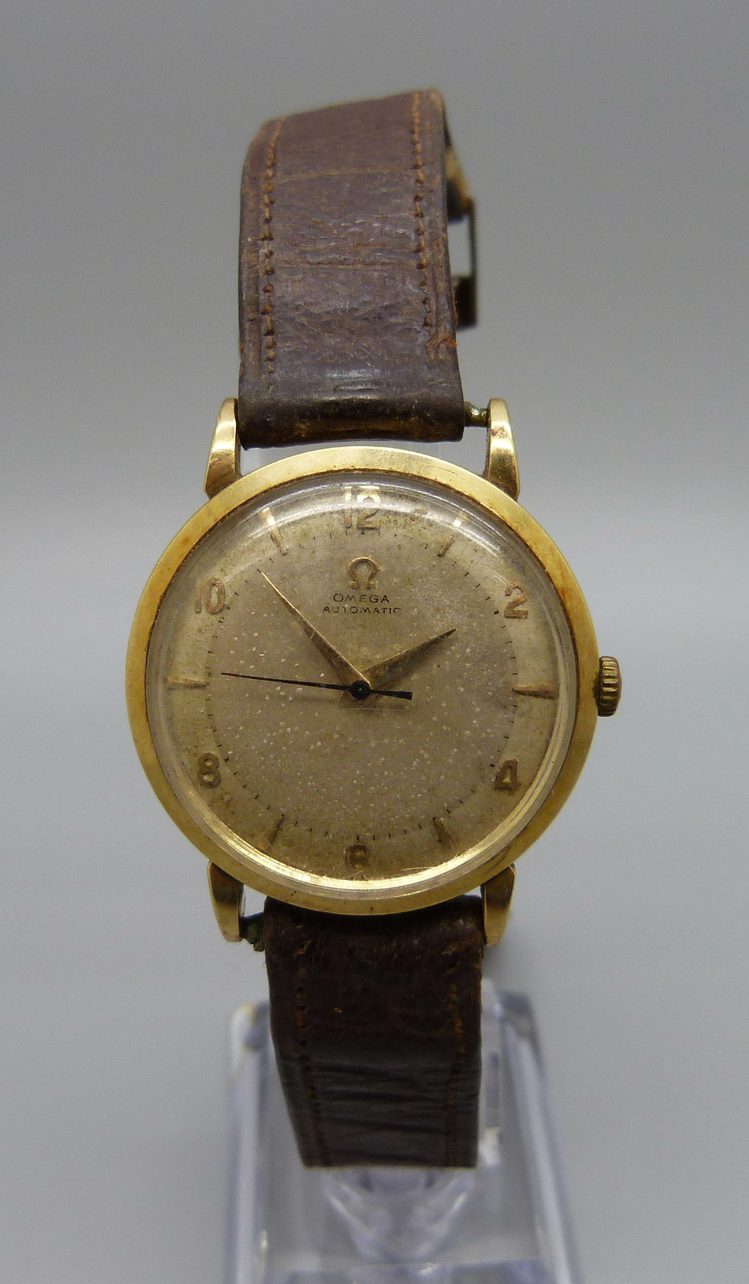 A gentleman's 14ct gold Omega automatic wristwatch, 32mm case