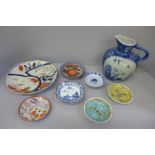A Chinese blue and white jug and assorted oriental china (8)