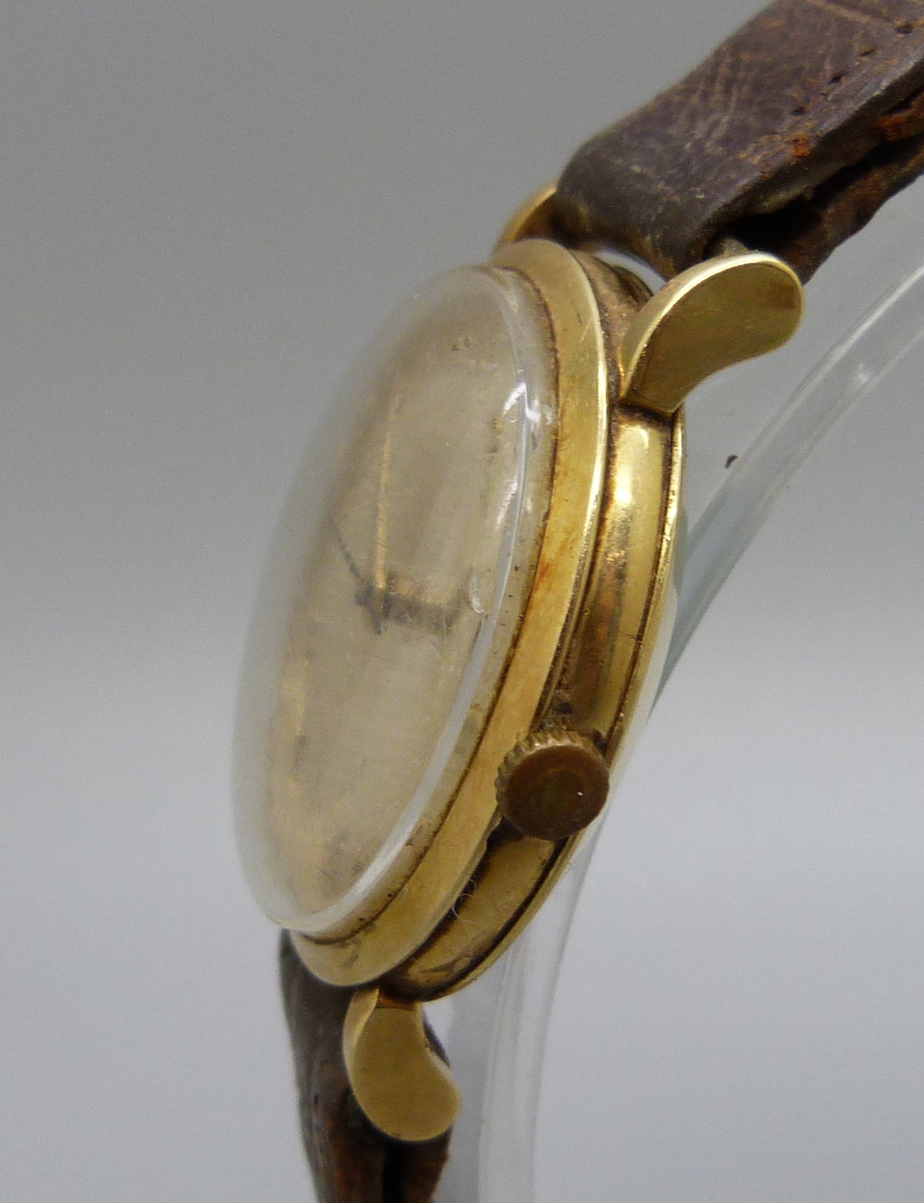A gentleman's 14ct gold Omega automatic wristwatch, 32mm case - Image 2 of 7