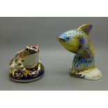 Two Royal Crown Derby paperweights, Toad and Guppy, Guppy limited edition, boxed, both with gold