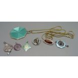 Enamelled jewellery and a handbag mirror, (enamel on four pieces a/f, mirror a/f)
