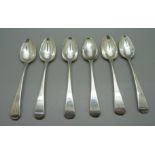 A set of six silver spoons, London 1793, 85g