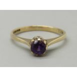 A 9ct gold and amethyst solitaire ring, 1.7g, M