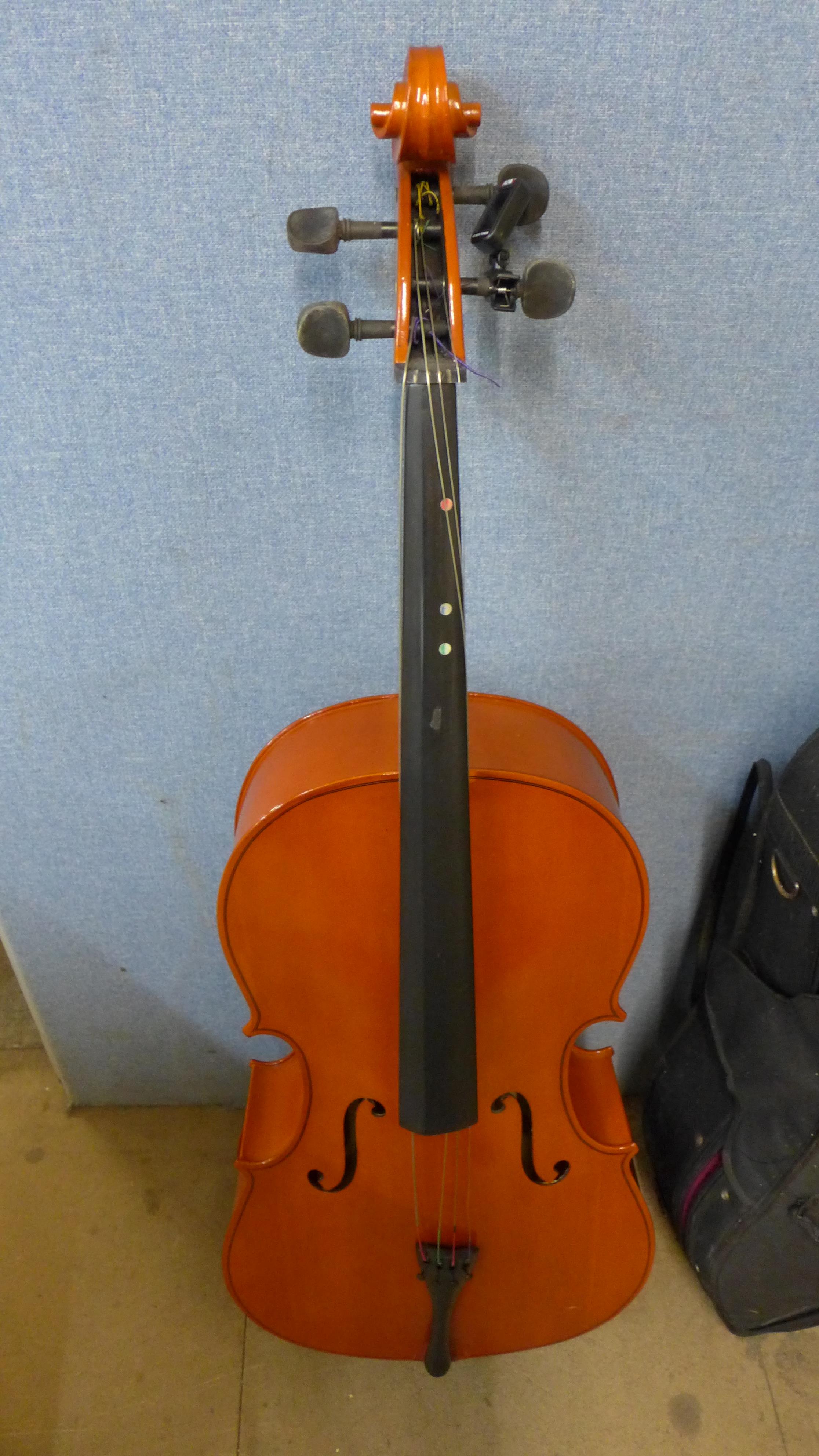 A cased cello and bow - Image 3 of 4