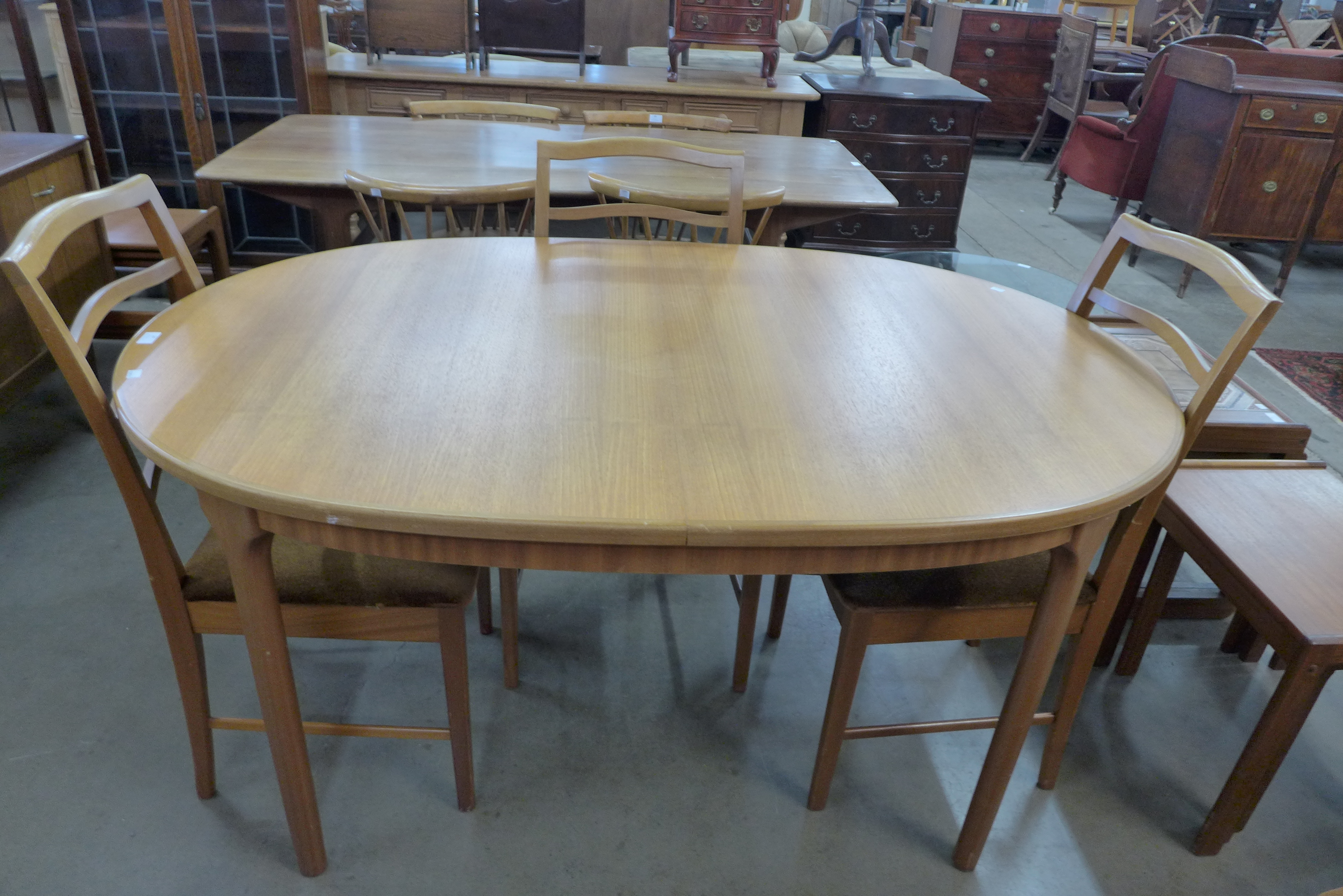 A McIntosh teak extending dining table and six chairs - Image 3 of 3