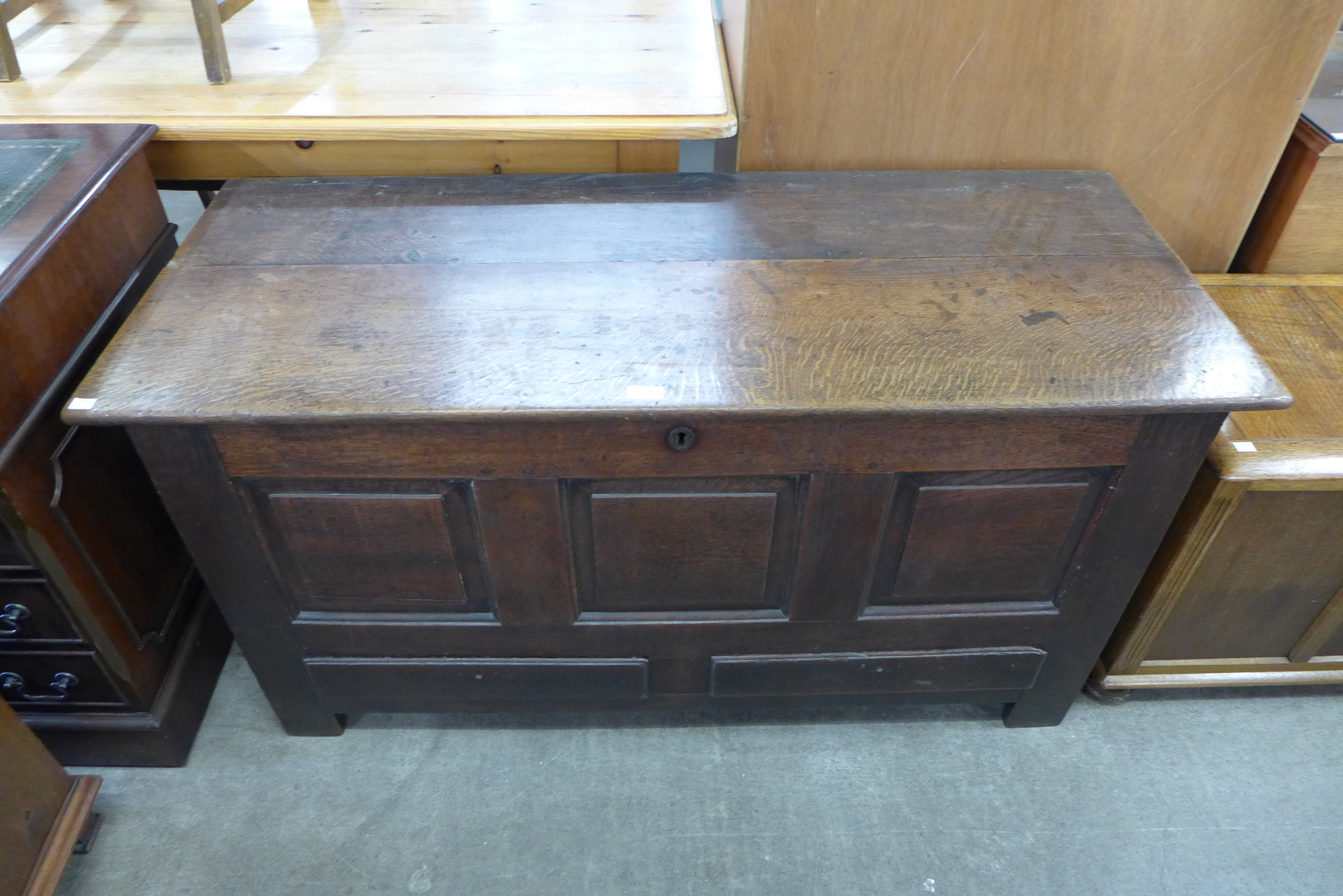 A George III oak mule chest