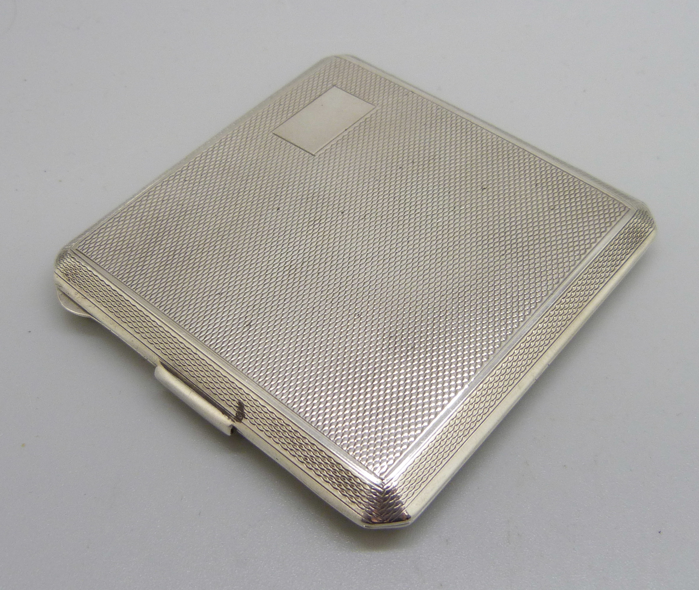 A silver compact