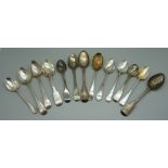 Thirteen silver spoons, 208g