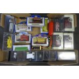 Oxford die-cast model vehicles, mixed scales, majority boxed (24)