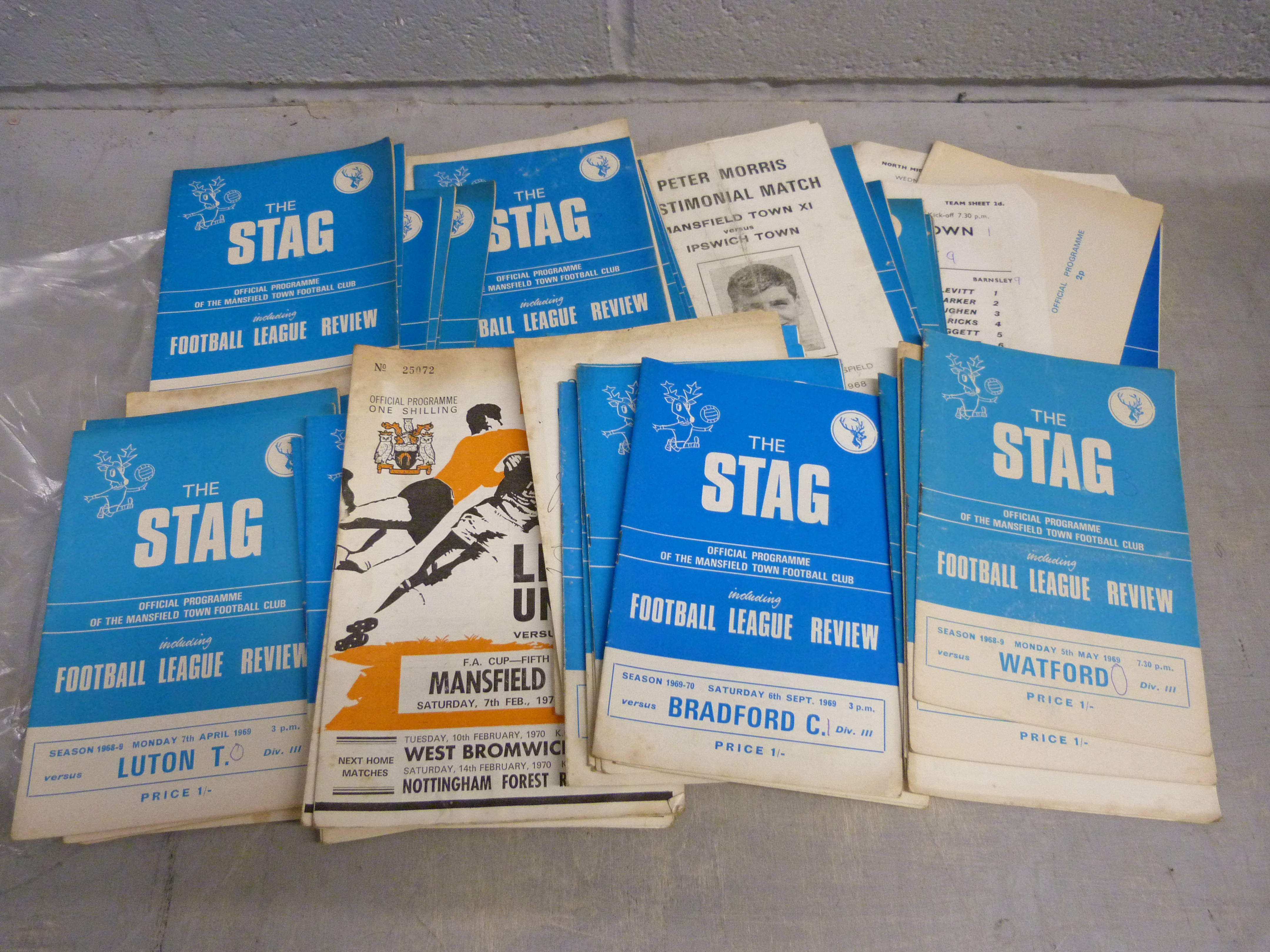 A collection of football programmes including Nottingham Forest, Leicester City and 1960's Mansfield - Image 2 of 3