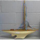 A model pond yacht