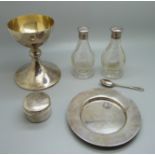 A c1970 silver travelling communion set, 447g, personalised