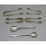 Four pairs of silver sugar bows and two silver mustard spoons including one Victorian, 60g