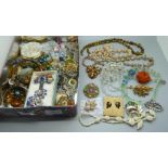 Costume jewellery