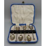 A cased set of six silver coffee spoons, Sheffield 1947, 51g