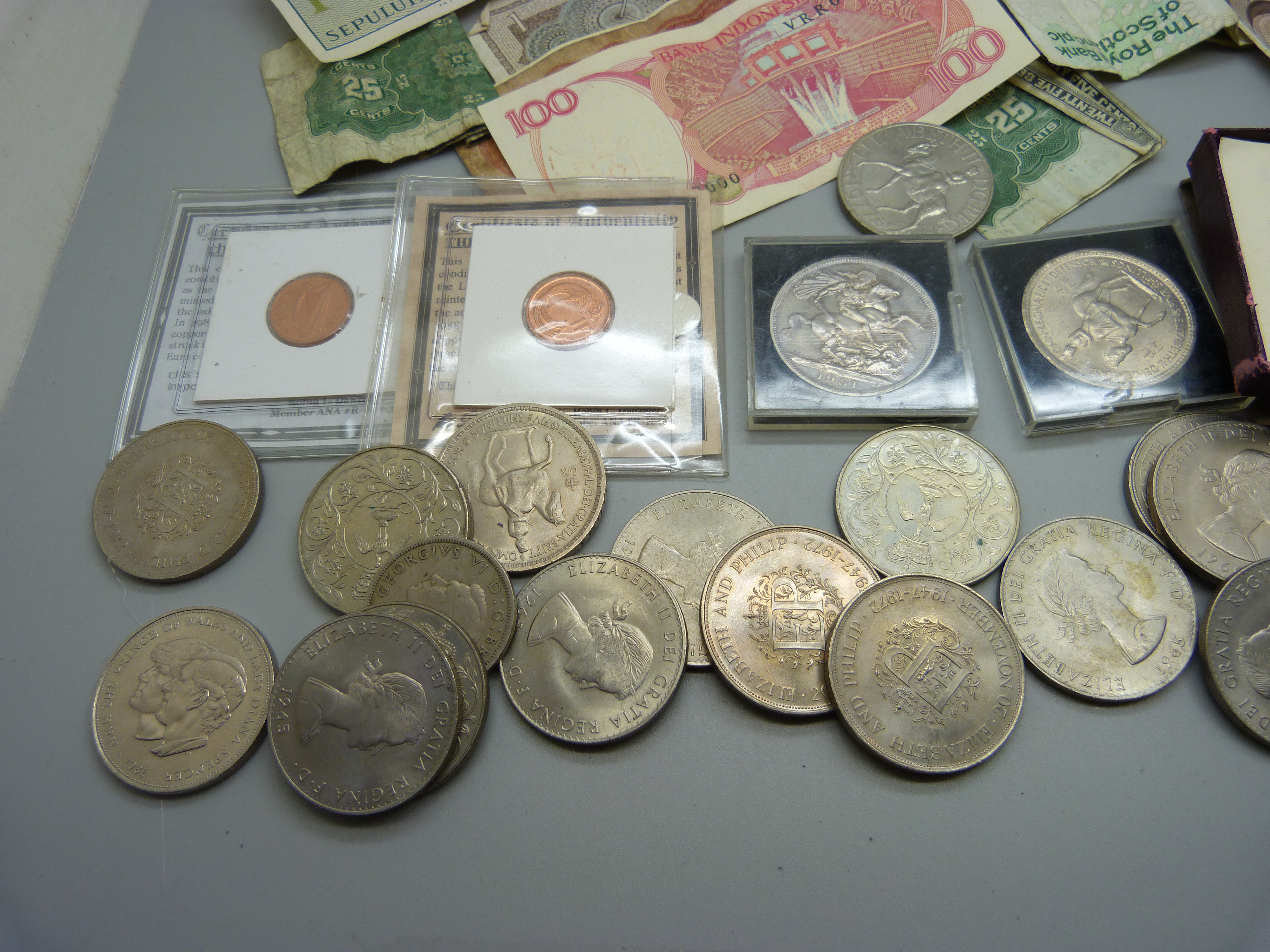 A box of bank notes and commemorative coins - Image 2 of 3
