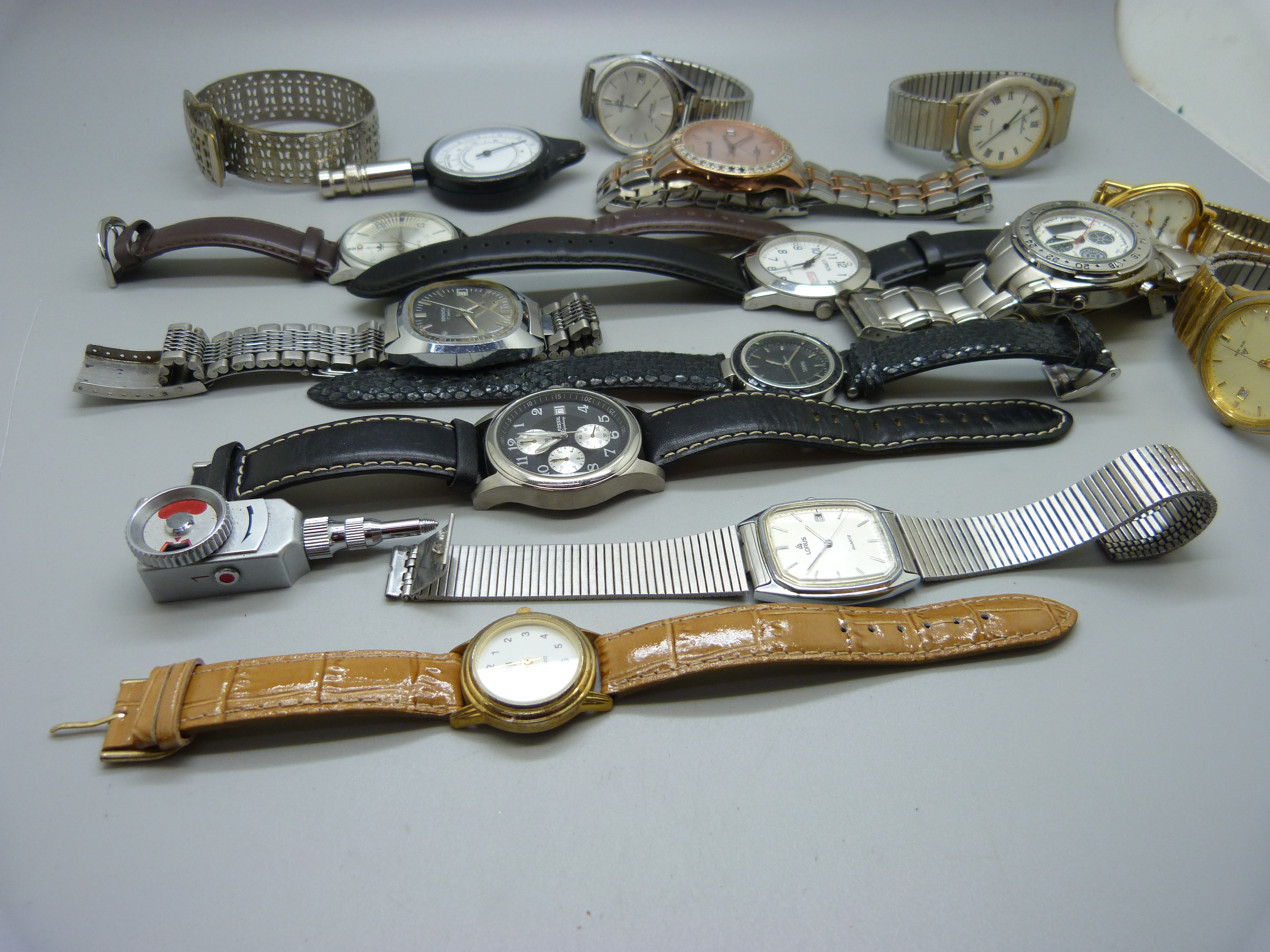 Lady's and gentleman's wristwatches including Sekonda, Ingersoll and Fossil - Image 4 of 4