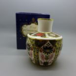 A Royal Crown Derby 1128 pattern vase, with box, 11cm