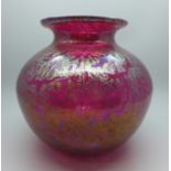 A Royal Brierley Studio glass vase, 16cm