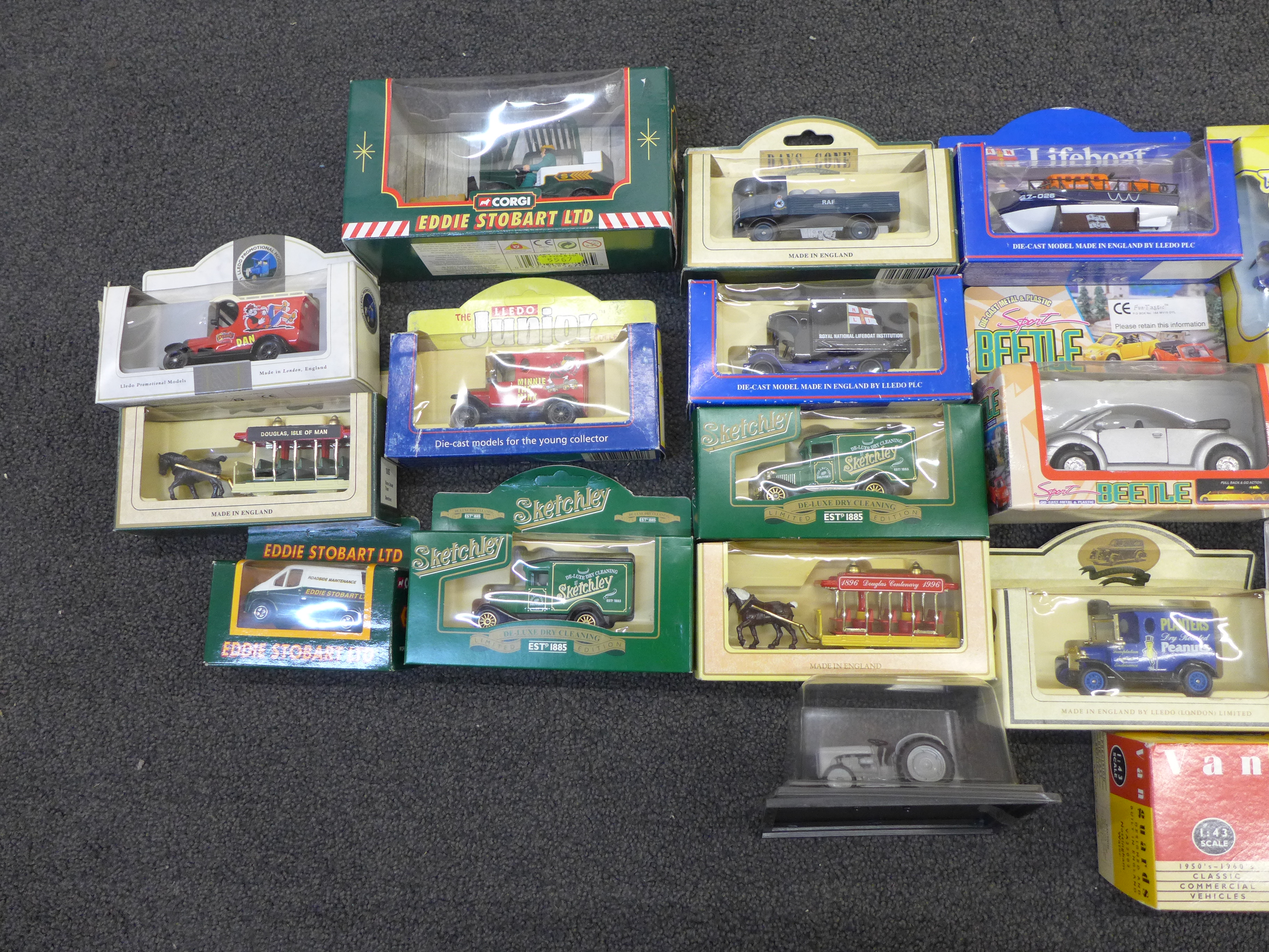 A collection of model vehicles including Corgi Eddie Stobart, all boxed - Image 3 of 3