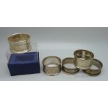 Five silver napkin rings, 83g