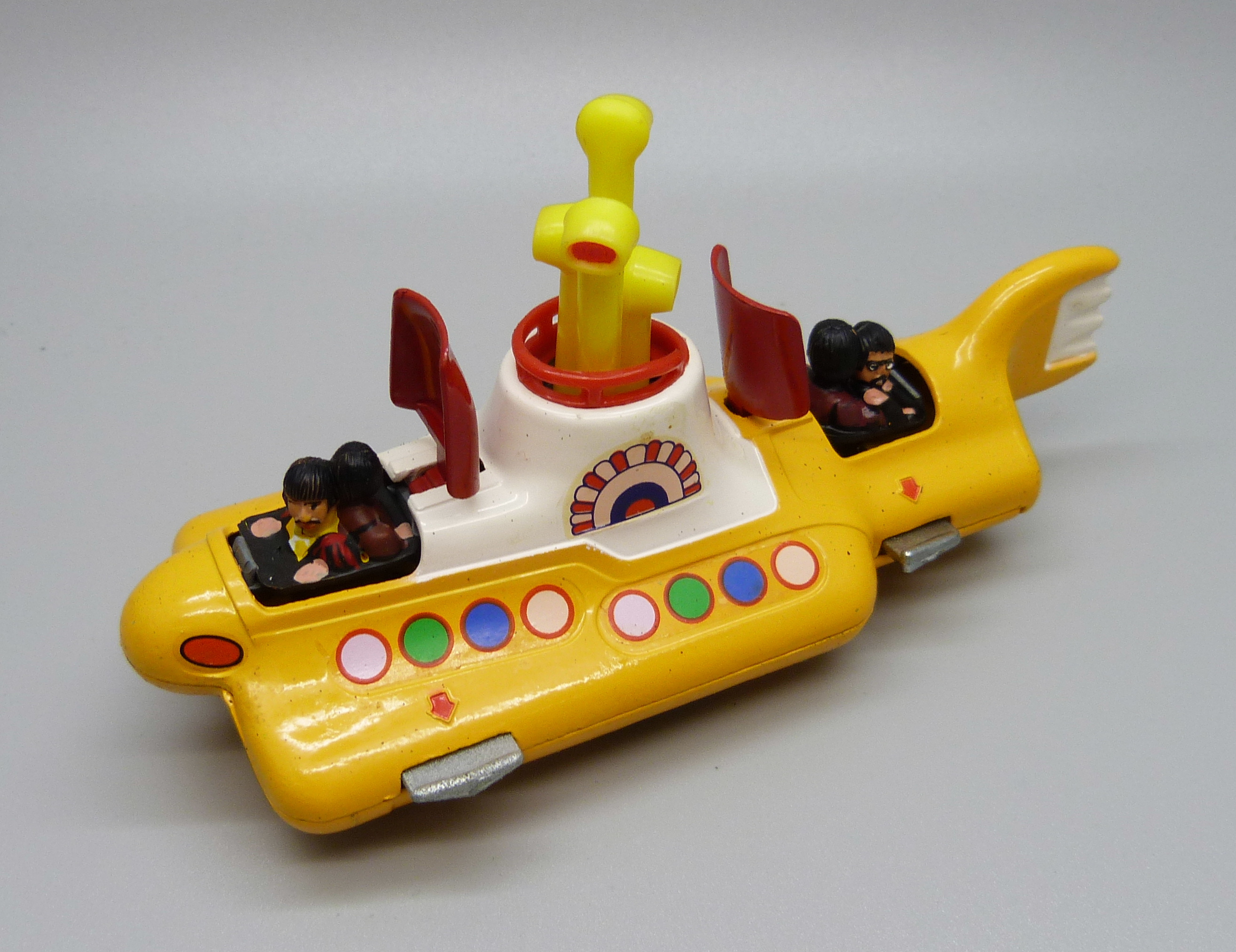 A Corgi Toys 803 The Beatles Yellow Submarine, boxed, (old shop stock) - Image 2 of 8