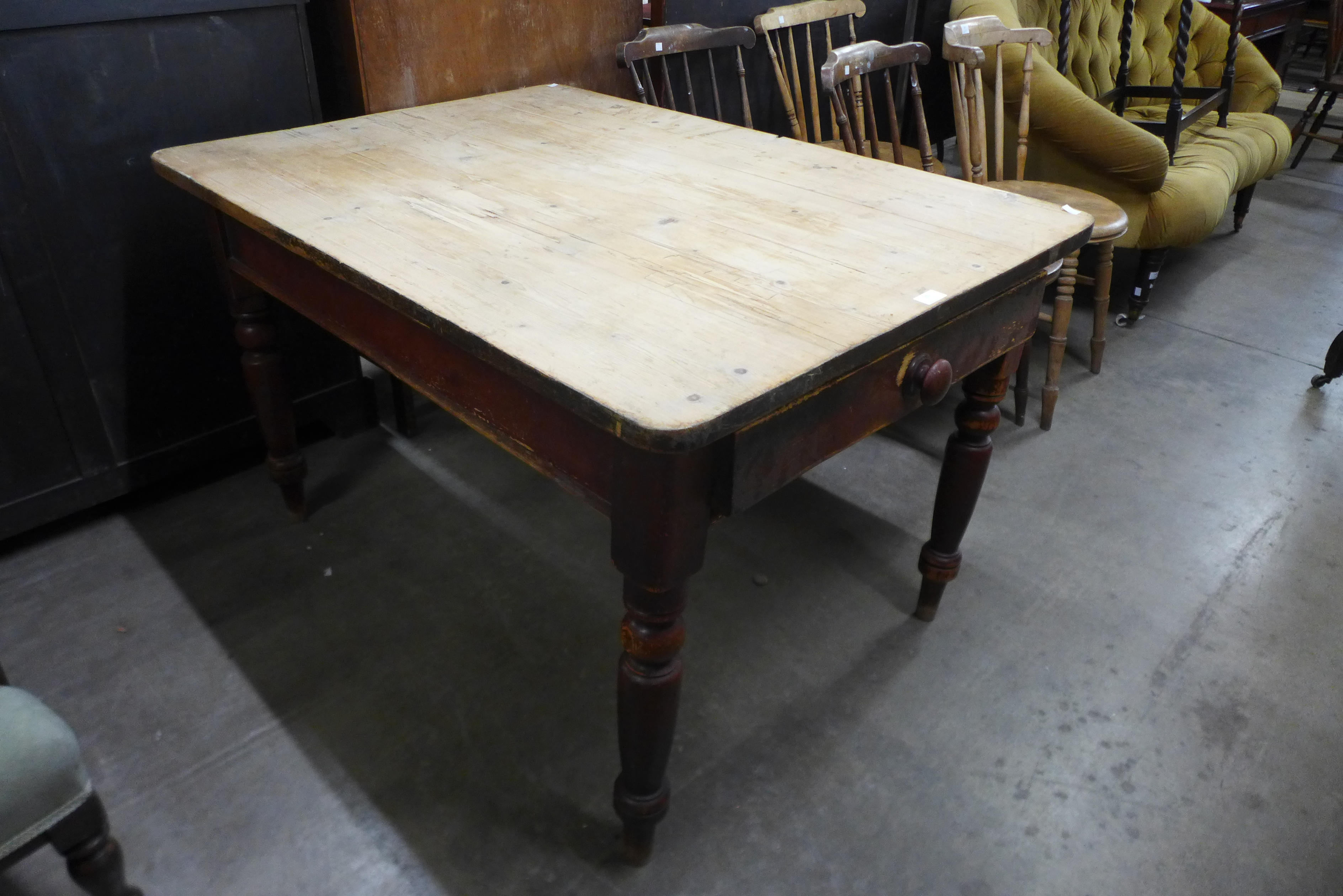 A Victorian pine scrub top single drawer farmhouse kitchen table