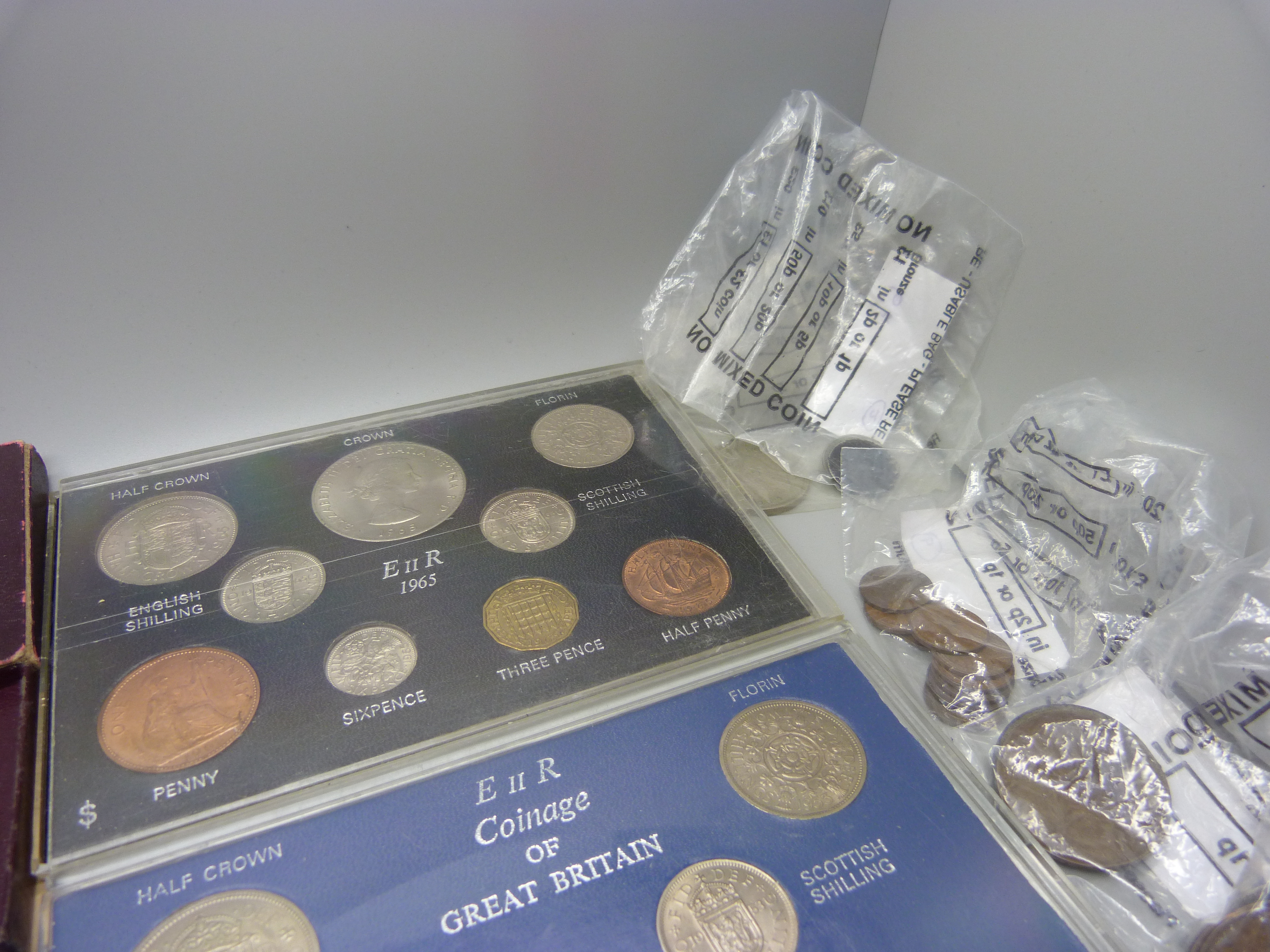 A collection of British coins and commemorative crowns - Image 5 of 5