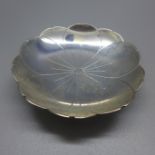 A silver dish, 52g, 83mm diameter