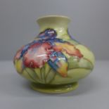 A Moorcroft squat vase, 7cm