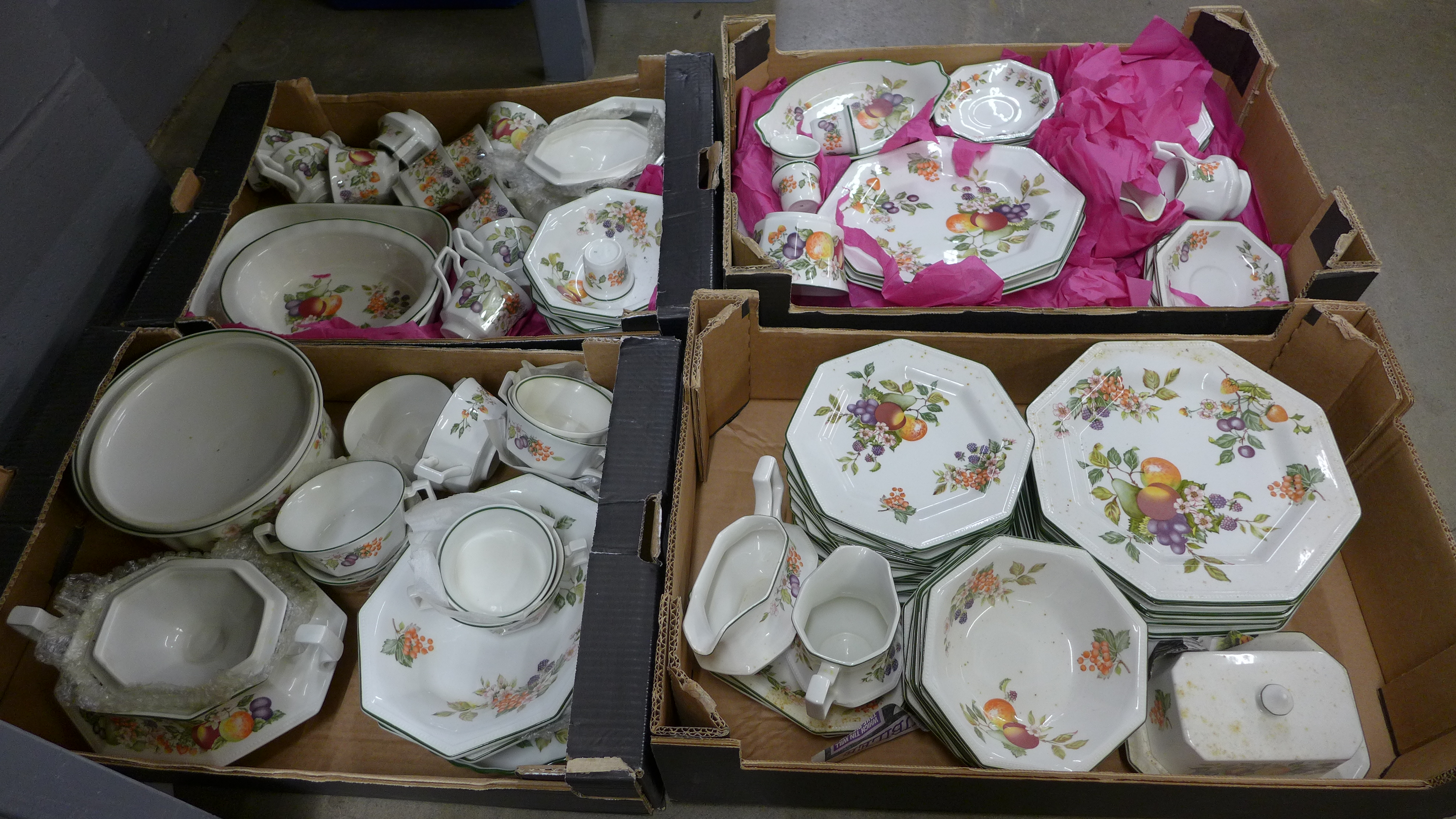 Four boxes of Johnson Bros. tea and dinnerwares, 1980's **PLEASE NOTE THIS LOT IS NOT ELIGIBLE FOR