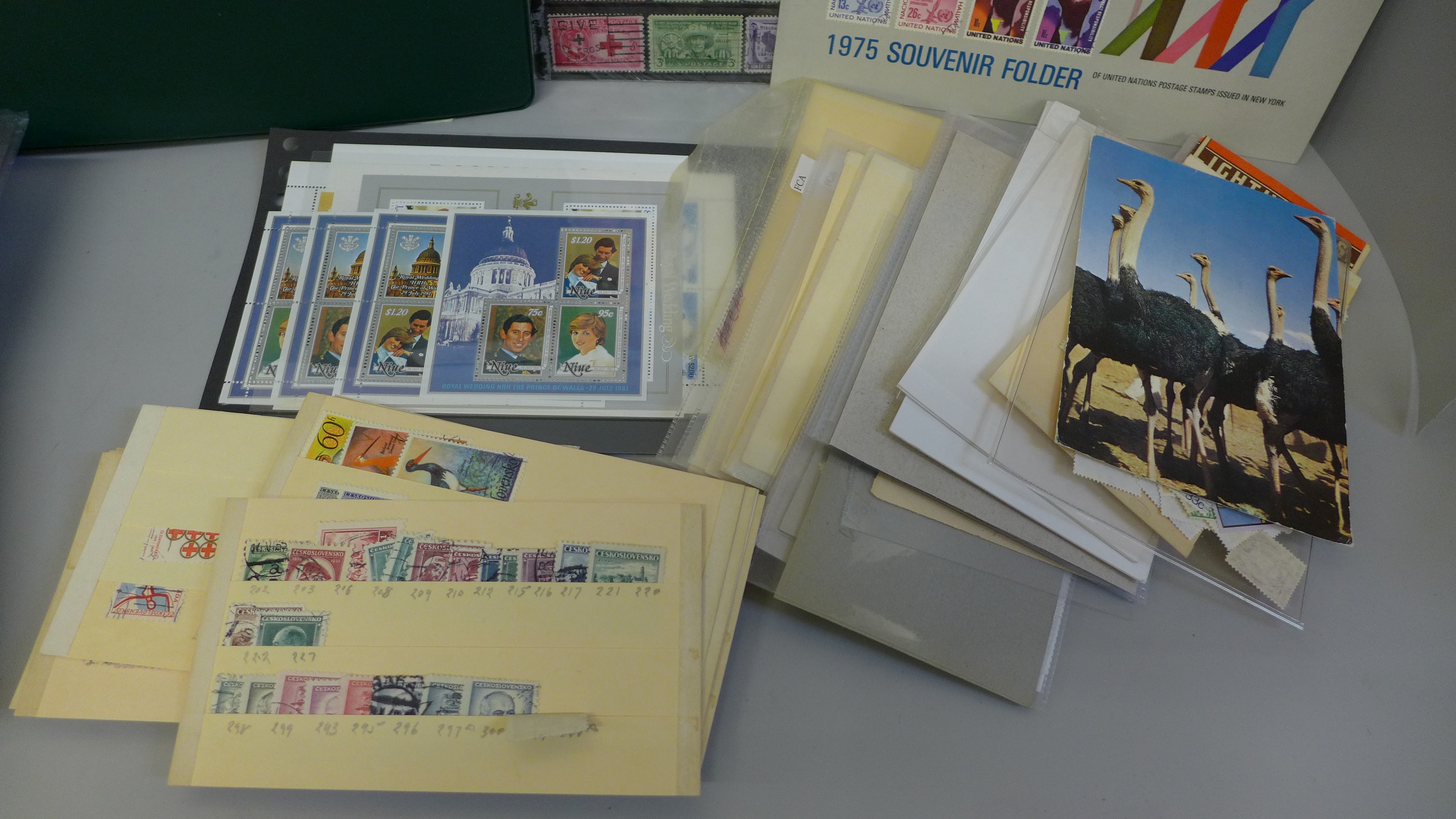 A collection of US and European stamps and covers - Image 3 of 3