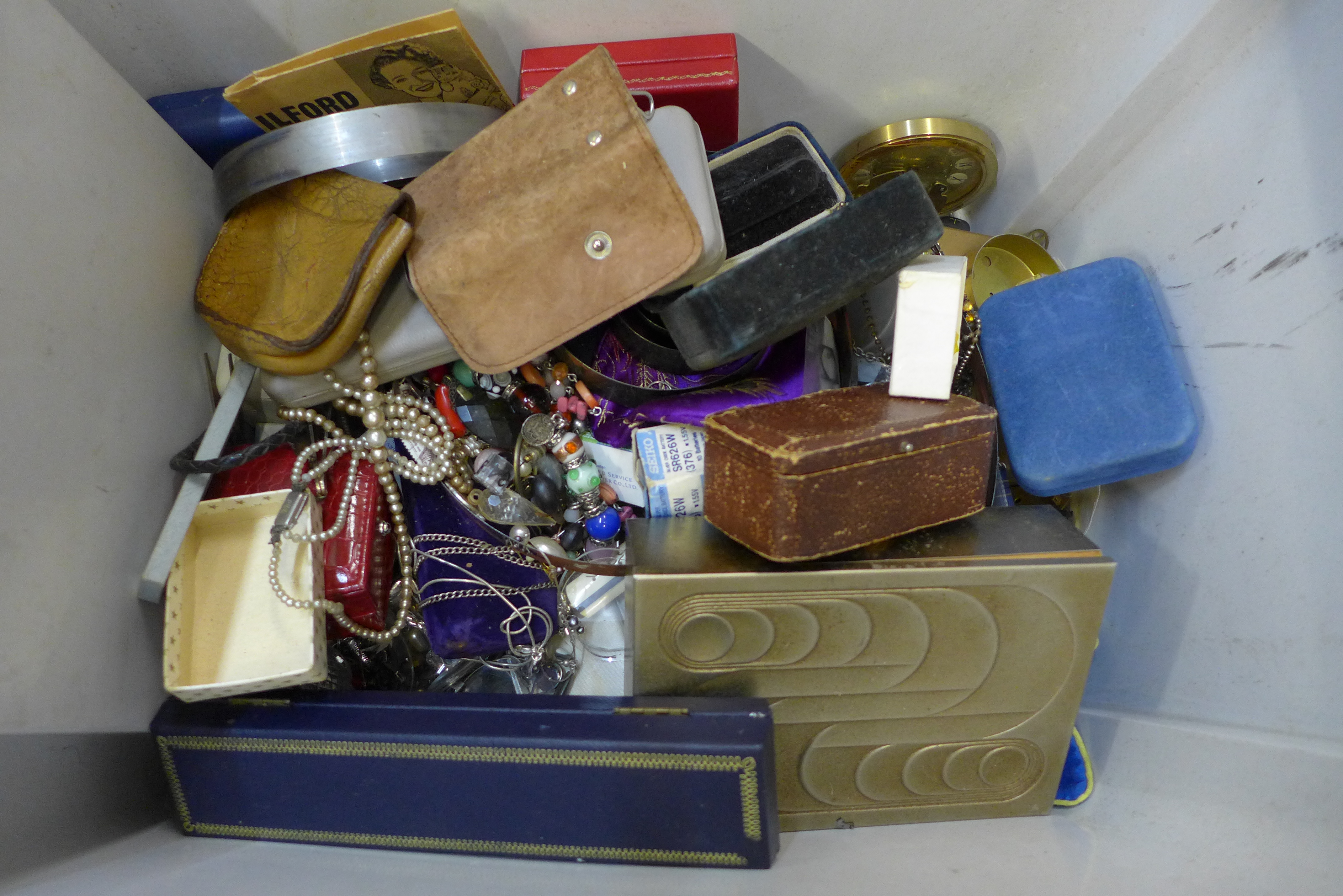 A large box of costume jewellery and watch components - Image 3 of 4