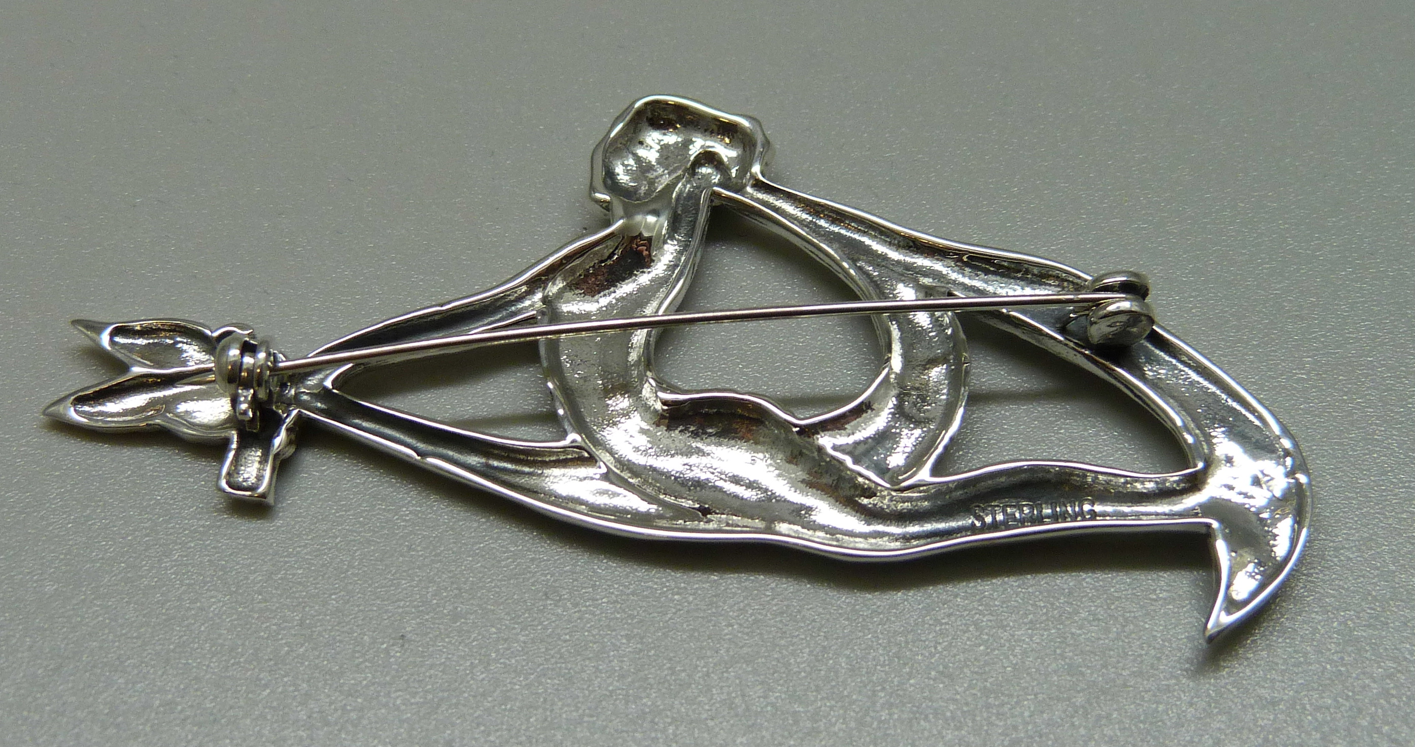 An Art Deco style silver lady's brooch, 10g - Image 2 of 2